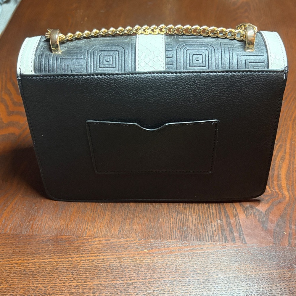 ALDO Elegant Black and White Chain Shoulder Bag - Picture 2 of 6